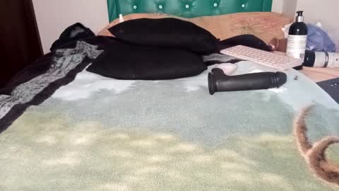    online show from March 6, 7:14 am