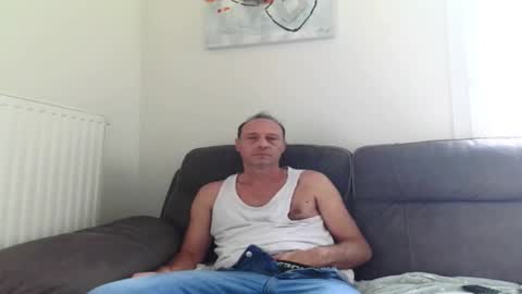 Snapshot of jpf421 chatting on October 22, 1:22 pm exhib248 online show from October 22, 1:22 pm
