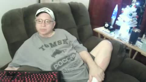 Snapshot of jpmel99 chatting on December 26, 5:15 am jpmel99 online show from December 26, 5:15 am