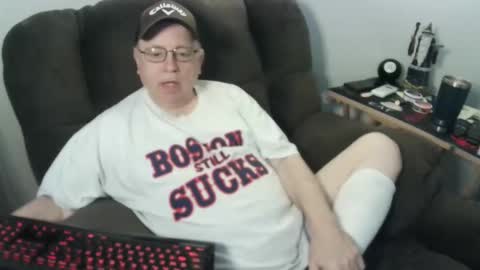 Snapshot of jpmel99 chatting on September 28, 10:04 pm jpmel99 online show from September 28, 10:04 pm