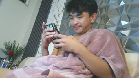 jr_exclusive online show from May 11, 2:34 pm