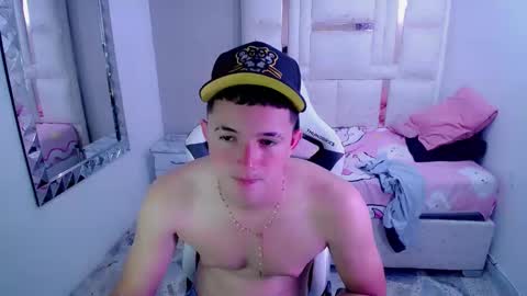 N I N O online show from March 11, 1:01 pm