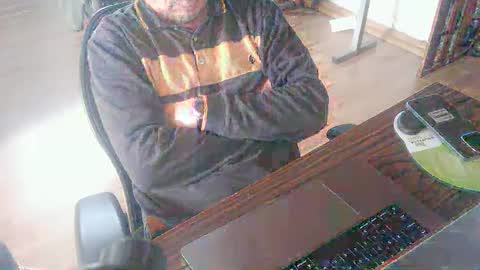 Snapshot of jraiven chatting on September 17, 8:54 pm Soy Rai online show from September 17, 8:54 pm