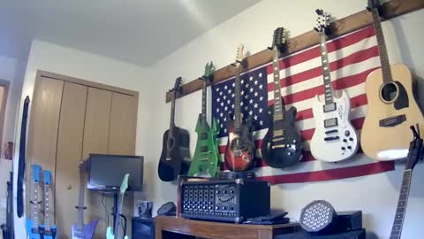 jries329 online show from December 18, 1:02 pm