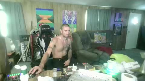 Snapshot of jrizzle1111 chatting on October 8, 7:11 pm jrizzle1111 online show from October 8, 7:11 pm