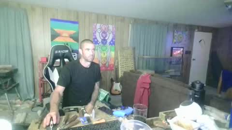 Snapshot of jrizzle1111 chatting on November 9, 10:35 am jrizzle1111 online show from November 9, 10:35 am