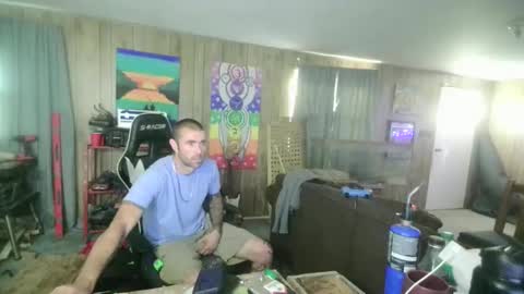 Snapshot of jrizzle1111 chatting on November 17, 12:33 pm jrizzle1111 online show from November 17, 12:33 pm