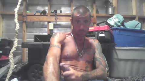 Snapshot of jrizzle1111 chatting on July 19, 8:18 am jrizzle1111 online show from July 19, 8:18 am