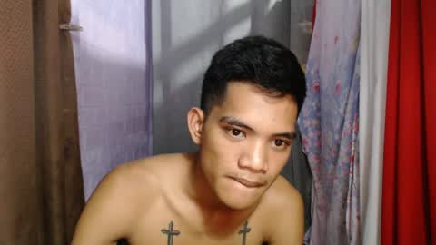 jrsweetboy online show from February 11, 2:02 pm