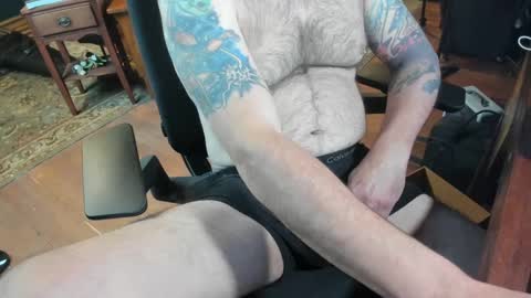 Snapshot of jsimon04 chatting on December 26, 4:36 pm jsimon04 online show from December 26, 4:36 pm