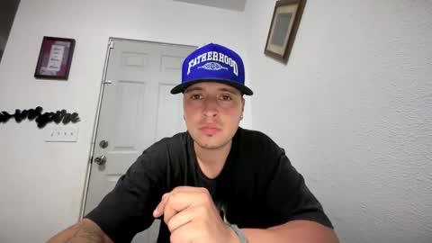 Snapshot of jsmoothest93 chatting on January 7, 12:09 pm CarmelPapi93 online show from January 7, 12:09 pm