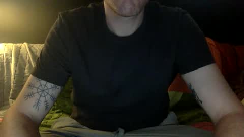 Snapshot of jss872 chatting on October 17, 5:26 pm jss872 online show from October 17, 5:26 pm