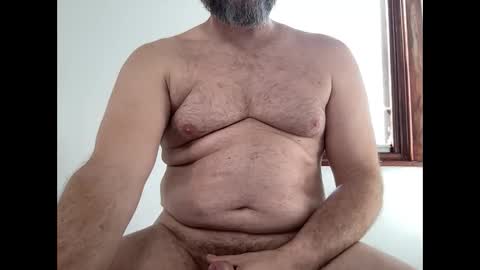 Snapshot of jstenjytheshow chatting on February 1, 5:47 pm Just Enjoy the Show online show from February 1, 5:47 pm