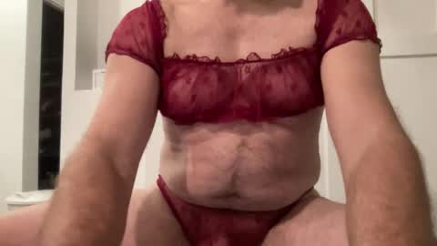 Snapshot of jstenjytheshow chatting on November 21, 1:59 am Just Enjoy the Show online show from November 21, 1:59 am