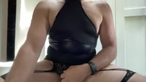 Just Enjoy the Show online show from June 13, 5:00 pm