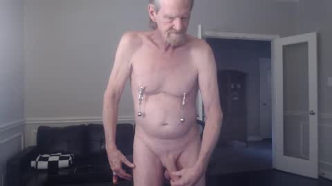 Snapshot of jtull52 chatting on February 19, 7:05 pm jtull52 online show from February 19, 7:05 pm