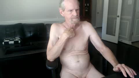 Snapshot of jtull52 chatting on October 11, 7:34 pm jtull52 online show from October 11, 7:34 pm