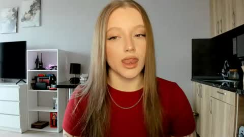 Julia and Julia online show from June 25, 10:42 am