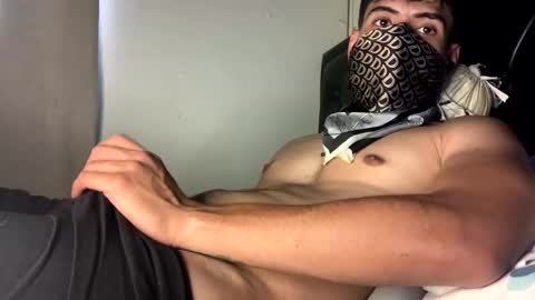 Snapshot of juan_bunny chatting on May 13, 7:22 pm lJuanl online show from May 13, 7:22 pm