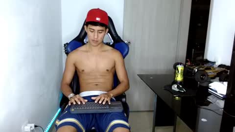 Snapshot of juan_da01 chatting on February 18, 12:37 am JuanDa online show from February 18, 12:37 am