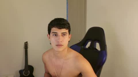 Snapshot of juan_da01 chatting on July 8, 3:44 am JuanDa online show from July 8, 3:44 am