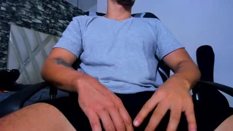 Snapshot of juan_jsmith chatting on July 28, 4:39 pm juan_jsmith online show from July 28, 4:39 pm