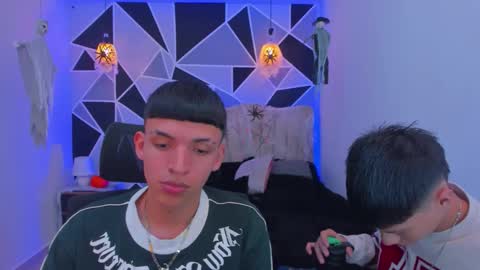 JuanSteven online show from October 25, 4:20 am