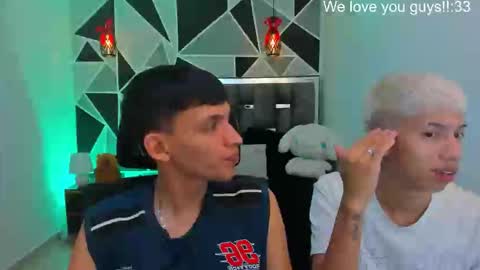 Snapshot of juan_nd_steven chatting on June 11, 2:11 am JuanSteven online show from June 11, 2:11 am