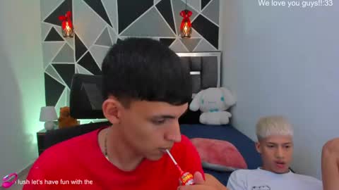 Snapshot of juan_nd_steven chatting on June 13, 3:48 am JuanSteven online show from June 13, 3:48 am