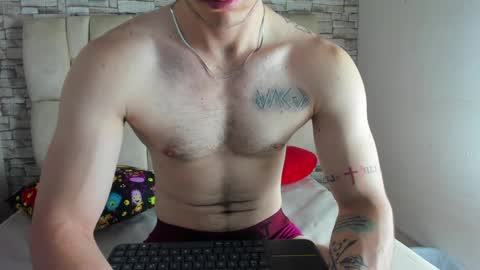 JUAN online show from February 8, 1:22 pm