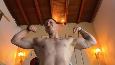 JUAN online show from January 9, 1:36 pm