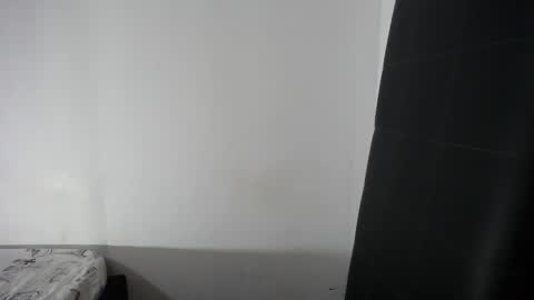 Snapshot of juan_stevan chatting on January 12, 1:53 am juan stevan online show from January 12, 1:53 am