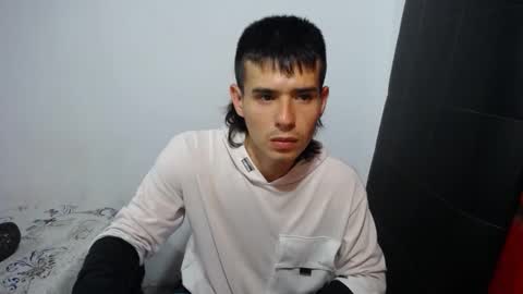 Snapshot of juan_stevan chatting on February 9, 11:57 pm juan stevan online show from February 9, 11:57 pm
