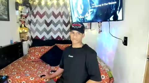 Snapshot of juanbigcock21cm chatting on June 2, 9:17 pm juan jose online show from June 2, 9:17 pm