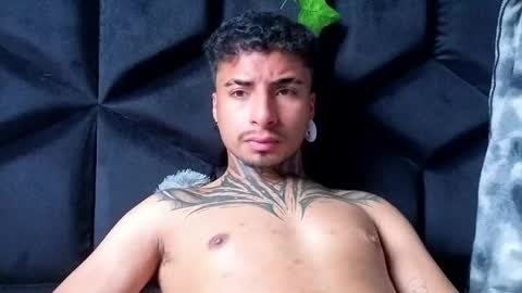 Snapshot of juancamilo66_ chatting on May 10, 7:08 pm juancamilo66_ online show from May 10, 7:08 pm