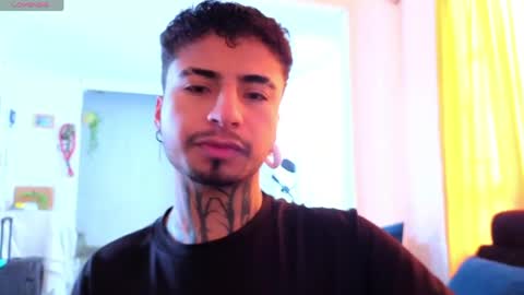 Snapshot of juancamilo66_ chatting on May 16, 12:59 pm juancamilo66_ online show from May 16, 12:59 pm