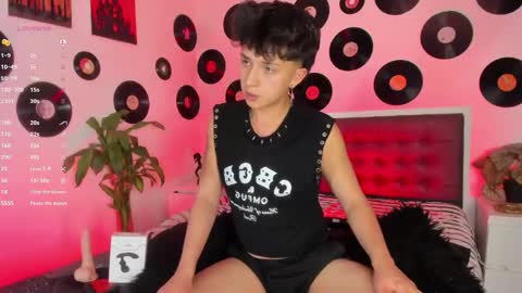 Snapshot of juandaaa__ chatting on May 13, 2:31 am juandaaa__ online show from May 13, 2:31 am