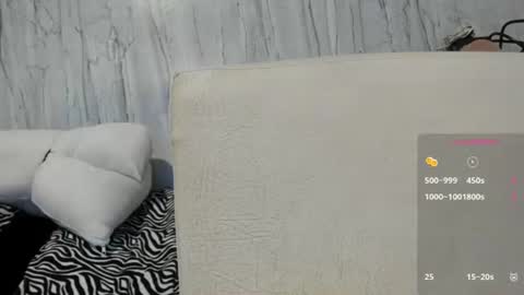 Snapshot of juandiamonds chatting on July 4, 12:11 pm Juan David online show from July 4, 12:11 pm
