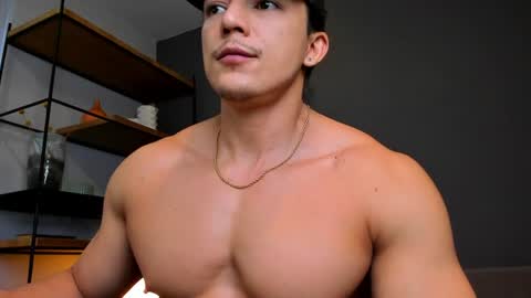 JUANDRES online show from June 25, 11:09 pm