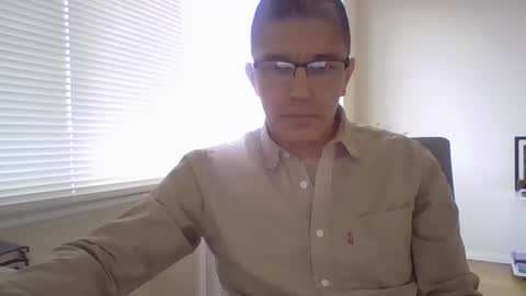 juanearth1 online show from March 13, 9:43 pm