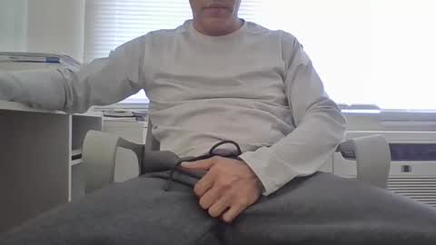 juanearth1 online show from April 27, 10:41 pm