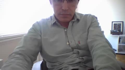 juanearth1 online show from May 7, 10:59 pm