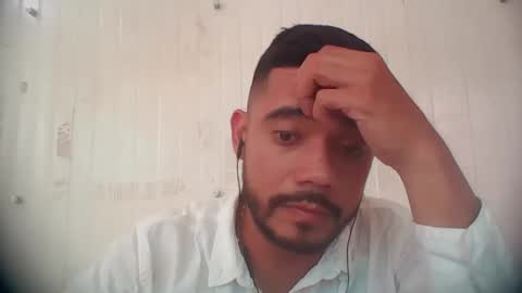 Snapshot of juanfe_style chatting on May 12, 8:28 pm juanfe_style online show from May 12, 8:28 pm