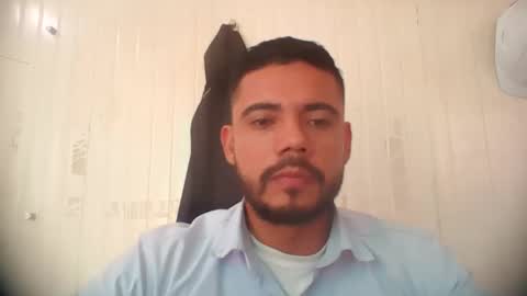 Snapshot of juanfe_style chatting on May 15, 2:24 pm juanfe_style online show from May 15, 2:24 pm