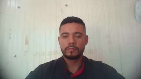 Snapshot of juanfe_style chatting on May 20, 4:35 pm juanfe_style online show from May 20, 4:35 pm