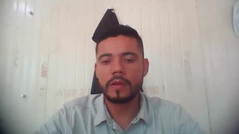 Snapshot of juanfe_style chatting on May 26, 4:03 pm juanfe_style online show from May 26, 4:03 pm
