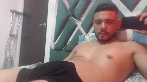 Snapshot of juanfe_style chatting on May 30, 9:01 pm juanfe_style online show from May 30, 9:01 pm