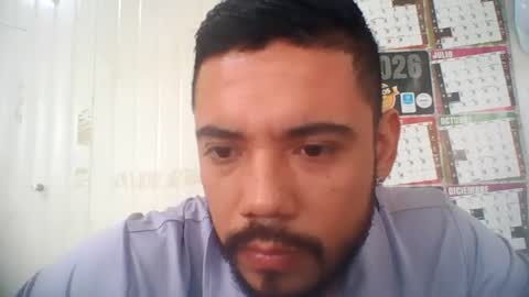 Snapshot of juanfe_style chatting on July 30, 12:59 pm juanfe_style online show from July 30, 12:59 pm