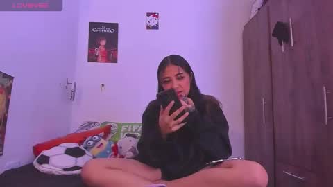 juanftmaria2 online show from November 28, 7:27 pm