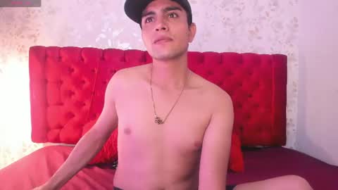 Snapshot of juanga_briel chatting on July 6, 12:02 pm JUAN GABRIEL online show from July 6, 12:02 pm